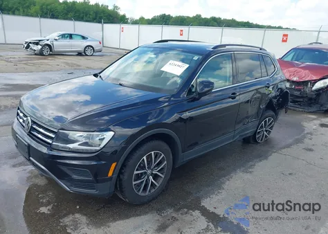 2019 Volkswagen Tiguan 2.0T Se/2.0T Sel/2.0T Sel R-Line/2.0T Sel R-Line Black из США, поврежденный, VIN 3VV2B7AX0KM189726